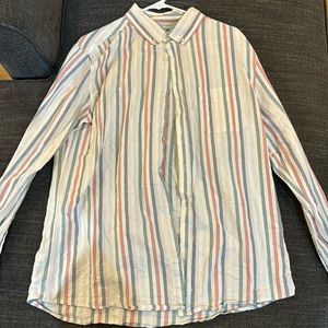 Barely Used Casual button down shirt